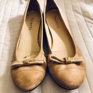Classic Talbot's Versatile Tan Leather Flats with Bos
